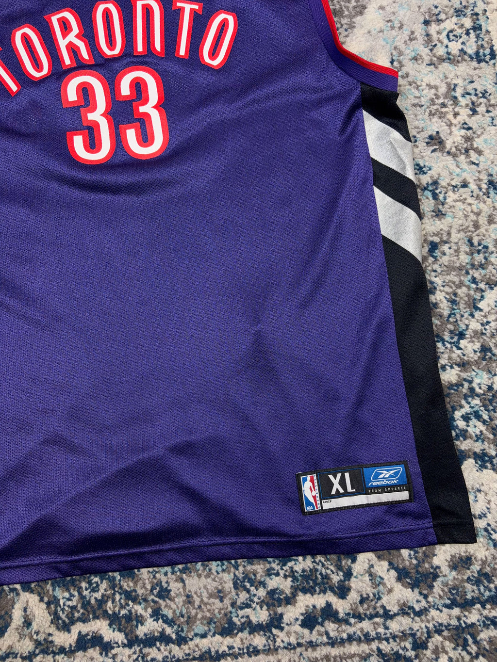 Vintage Antonio Davis #33 Toronto Raptors NBA Reebok Basketball Jersey Size XL