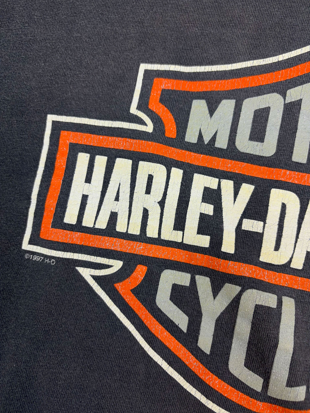 Vintage 1997 Harley Davidson Classic Logo Graphic T-Shirt Size Large