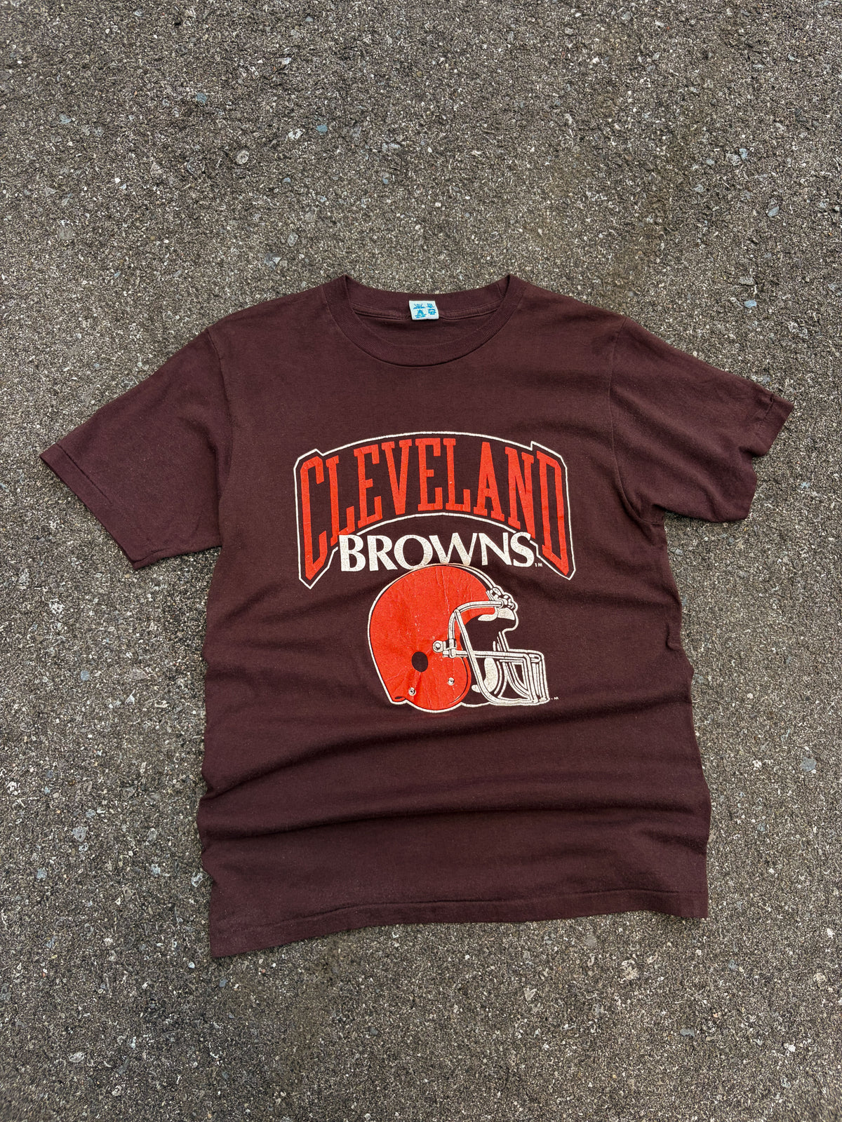 Vintage 80s Cleveland Browns NFL Helmet Graphic Spellout T-Shirt Size Large