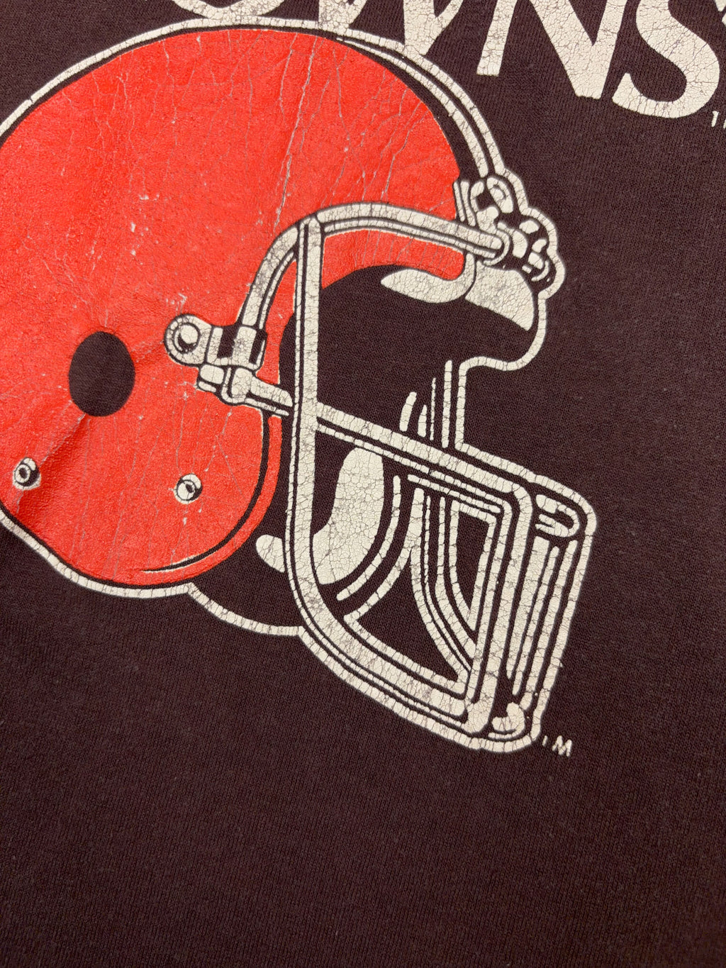 Vintage 80s Cleveland Browns NFL Helmet Graphic Spellout T-Shirt Size Large